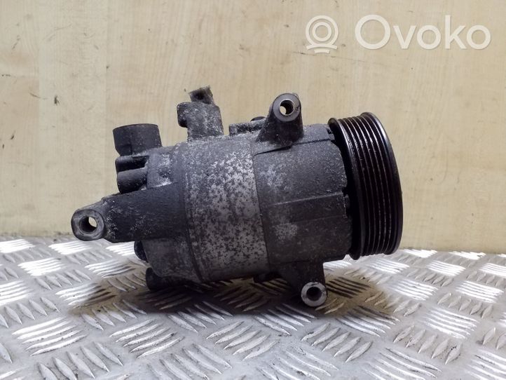 Volkswagen PASSAT B8 Ilmastointilaitteen kompressorin pumppu (A/C) 5Q0820803D