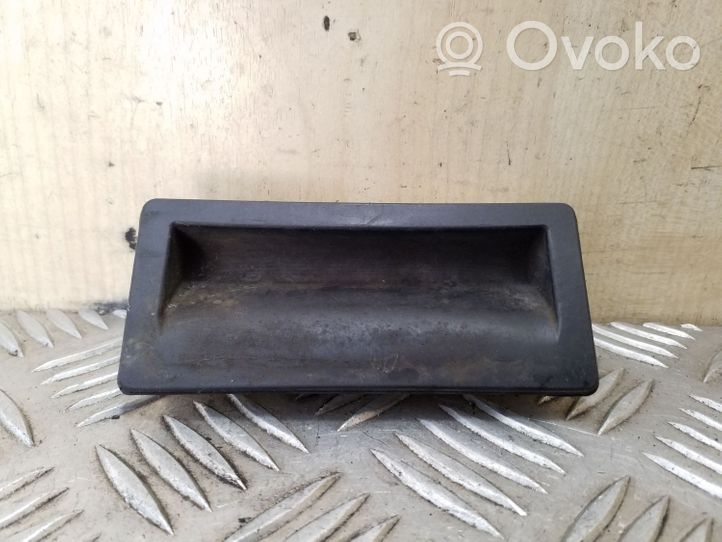 5N0827566T Volkswagen PASSAT B7 Griff Taster Öffner Heckklappe