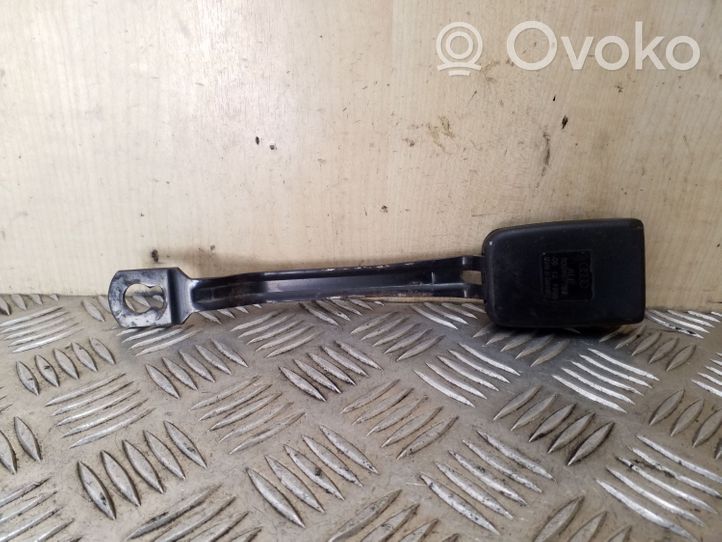 Audi A4 S4 B5 8D Boucle de ceinture de sécurité avant 8D0857755