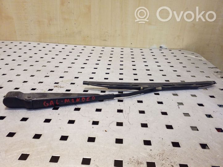 Ford Mondeo Mk III Rear wiper blade 1S7117526NB