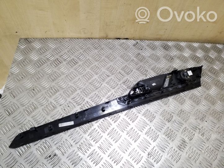 Volkswagen PASSAT B8 Barra di rivestimento della portiera anteriore 3G0867440