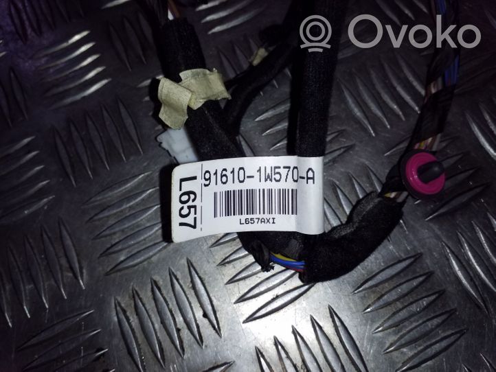 KIA Rio Wiązka przewodów drzwi przednich 916101W570A