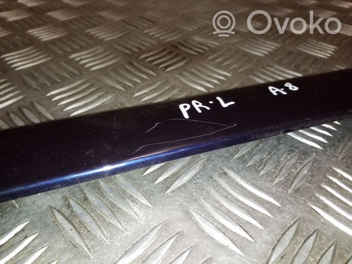 Audi A8 S8 D2 4D Moulure de porte avant 4D0853951