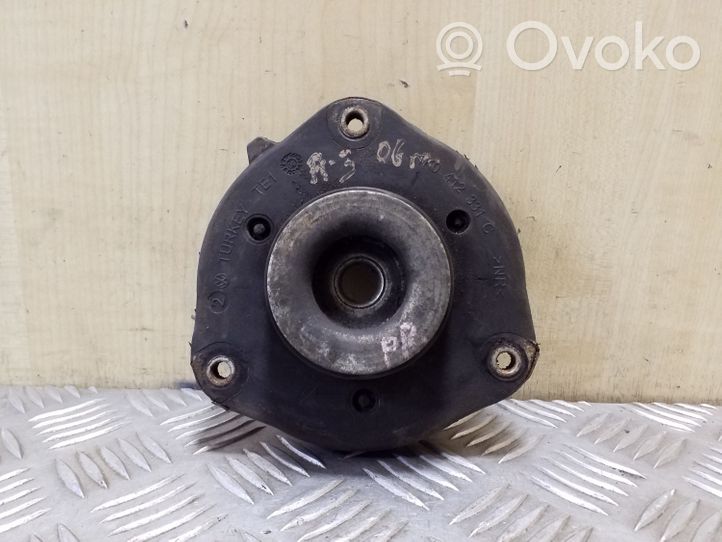 Audi A3 S3 8P Supporto per montante superiore anteriore 1K0412331C