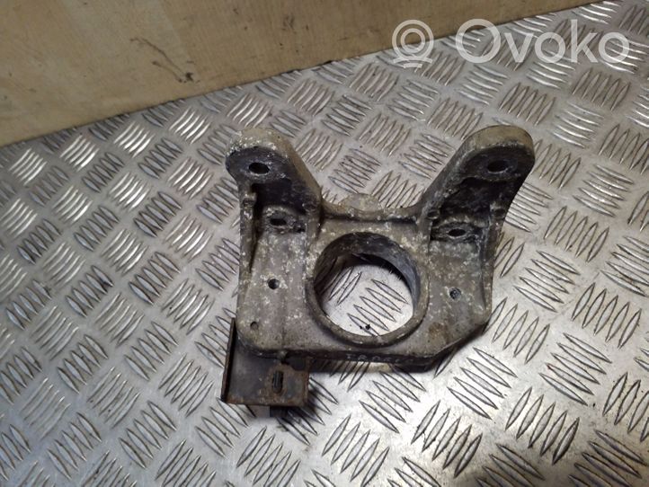 Renault Trafic II (X83) Support de boîte de vitesses 8200219372A