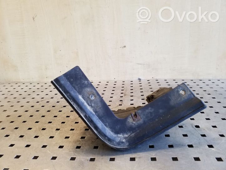 Audi A2 Garniture de marche-pieds / jupe latérale 8Z0853580A