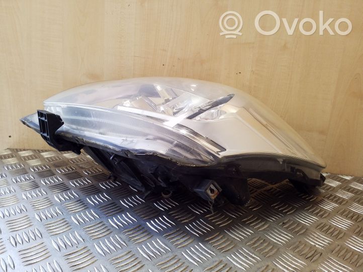 Toyota Verso Faro/fanale 811700F110