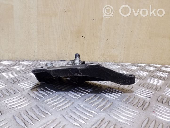 Audi A6 S6 C6 4F Kita variklio skyriaus detalė 03G131159B