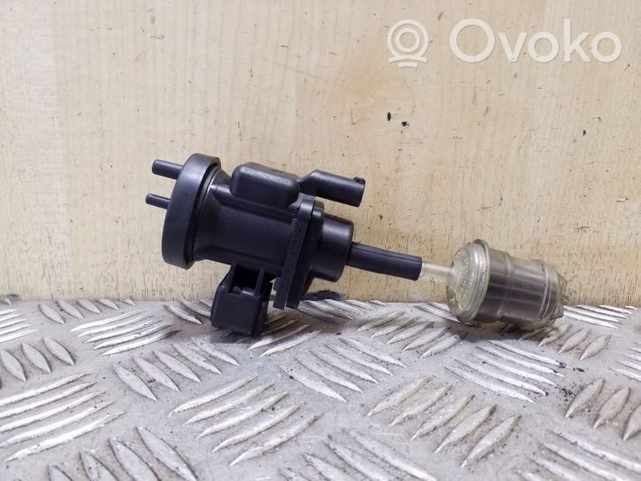 Mercedes-Benz ML W163 Elettrovalvola turbo A0005450427