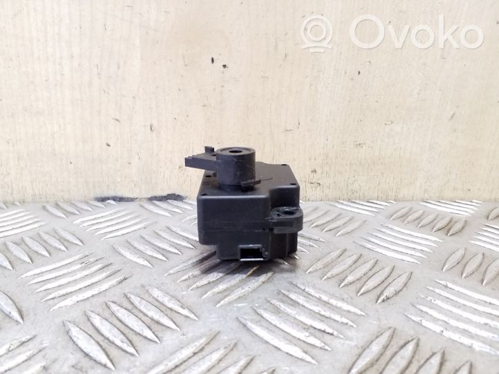 Volvo V40 Cross country Motor/activador trampilla de calefacción 4N5H19E6166652A