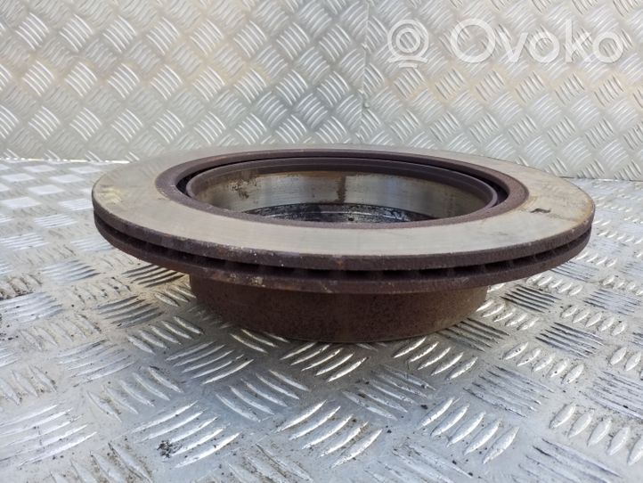 Mitsubishi Pajero Rear brake disc 