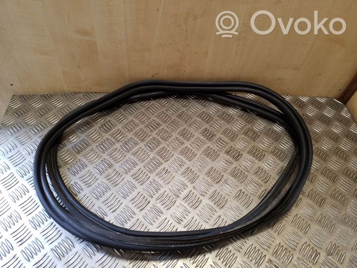 Mercedes-Benz C W204 Trunk rubber seal (body) 