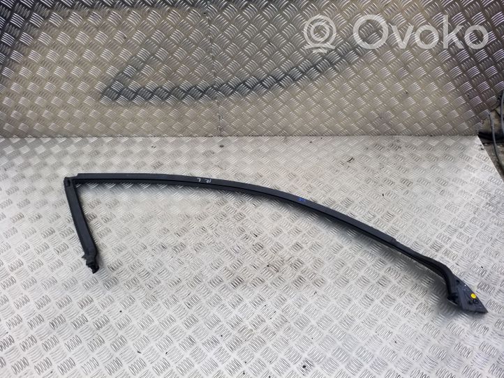 Volkswagen Scirocco Rubber seal front coupe door window 1K8867337