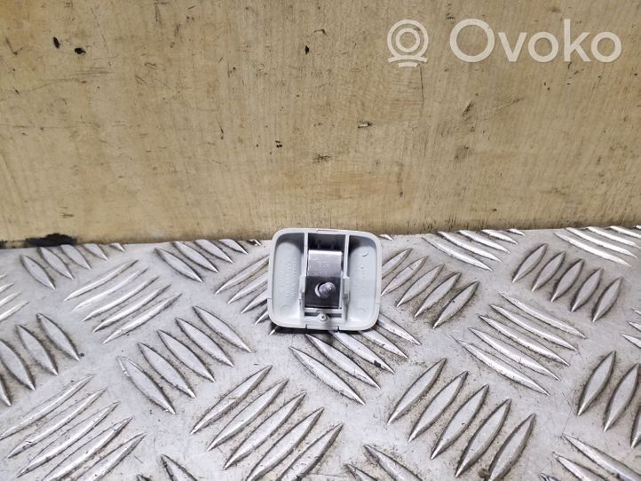 Volkswagen Tiguan Uchwyt osłony przeciwsłonecznej szyberdachu 1K0857561B