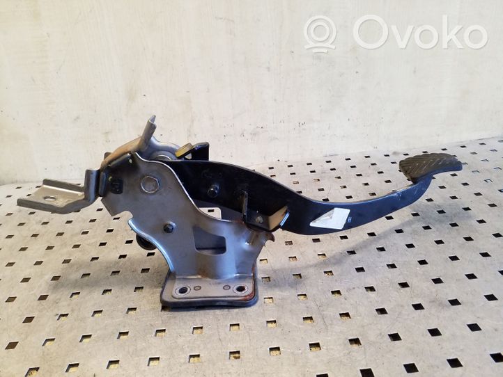 KIA Sportage Clutch pedal 