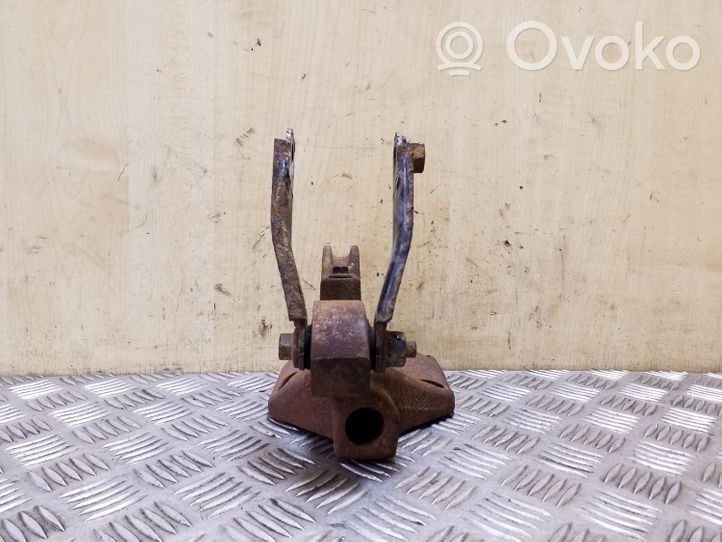 Volvo S60 Pusašio pakabinamo guolio kronšteinas 30787842