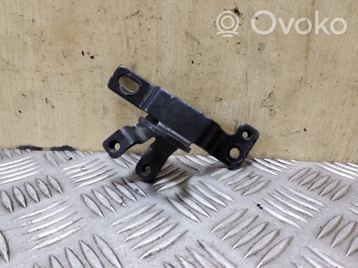 Volvo S60 Other engine part 