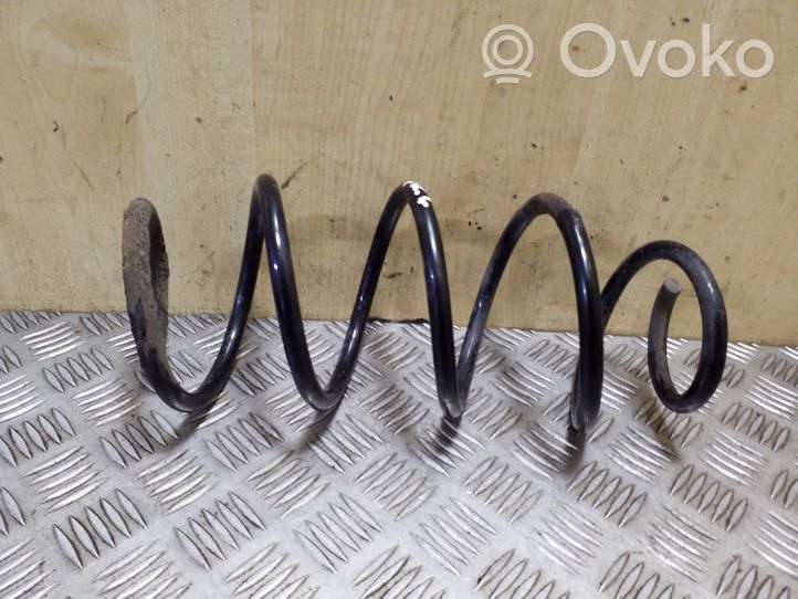 Volkswagen Polo V 6R Front coil spring 