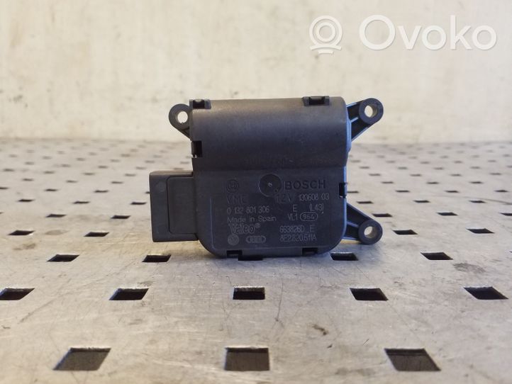 Seat Exeo (3R) Motor/activador trampilla de calefacción 0132801306