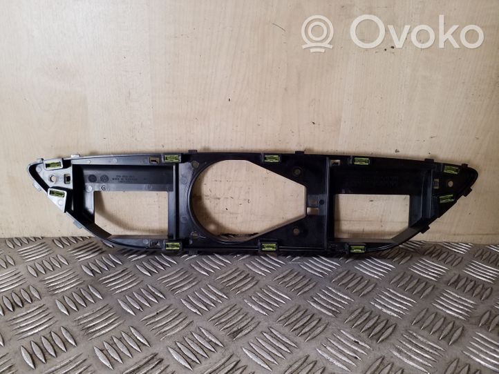 Volkswagen Touareg II Cornice altoparlante centrale cruscotto 7P6858863