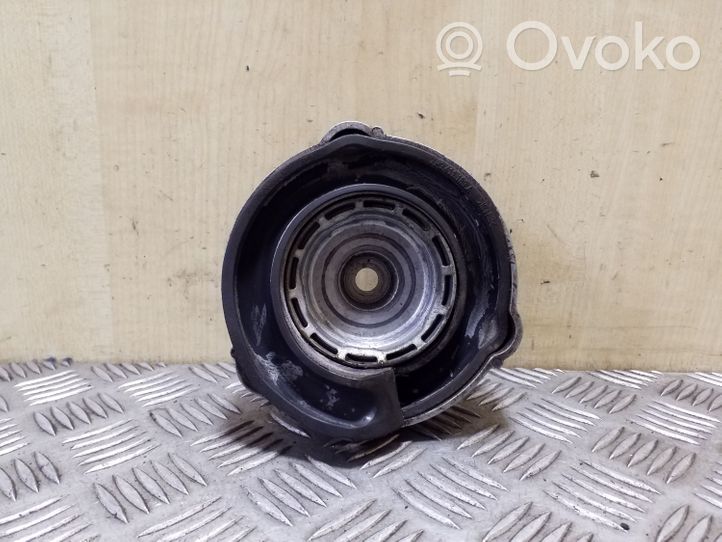 Volkswagen Touareg II Supporto di montaggio della molla elicoidale 7P0412295C