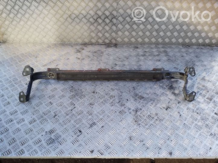 Volvo V50 Traverse inférieur support de radiateur 