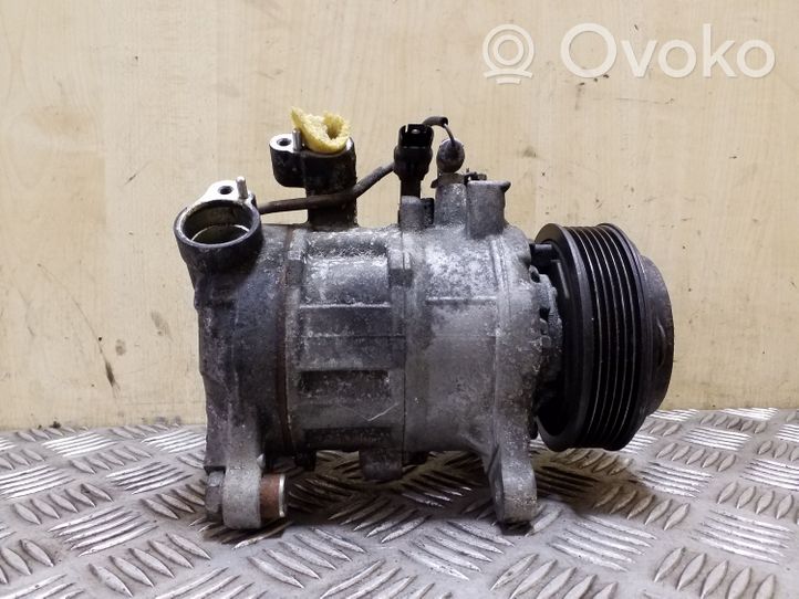 BMW 3 F30 F35 F31 Staffa di montaggio del compressore dell’A/C GE4472604710