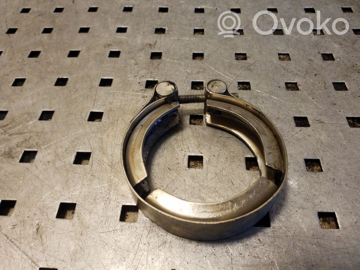 Volkswagen PASSAT B7 Collier de silencieux d'echappement 