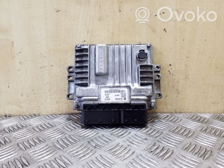 Chevrolet Orlando Moottorin ohjainlaite/moduuli 25187592