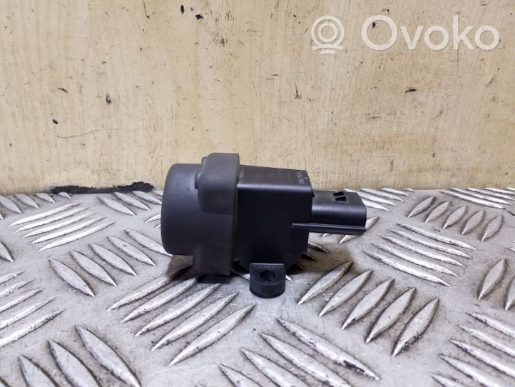 Honda CR-V Fuel cut-off switch WQT100030