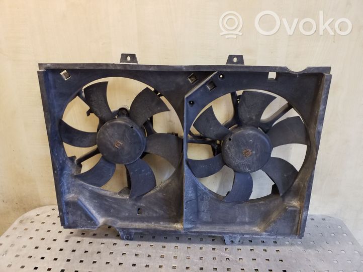 Opel Frontera B Radiator cooling fan shroud 
