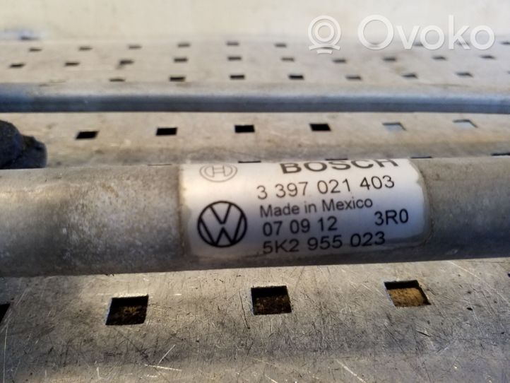 Volkswagen Golf VI Mechanizm i silniczek wycieraczek szyby przedniej / czołowej 5K2955119