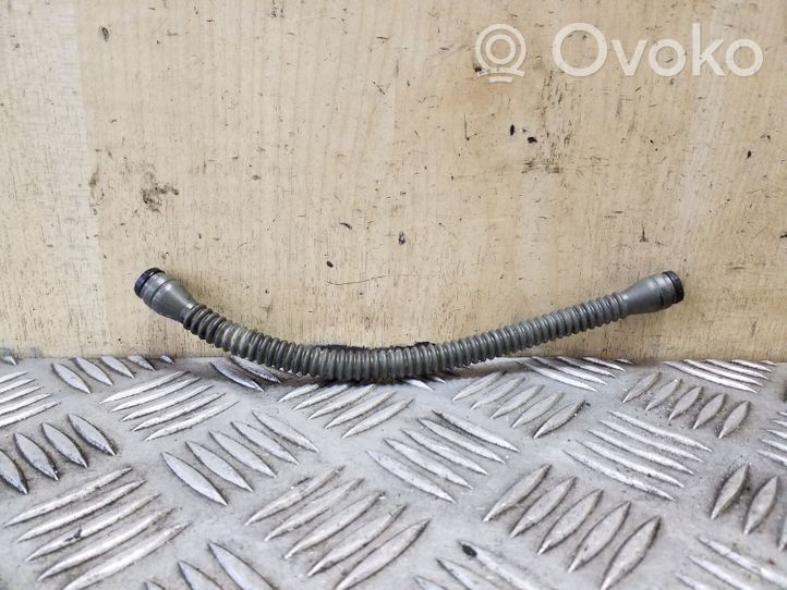 Volkswagen Golf VI Clutch pipe/line 