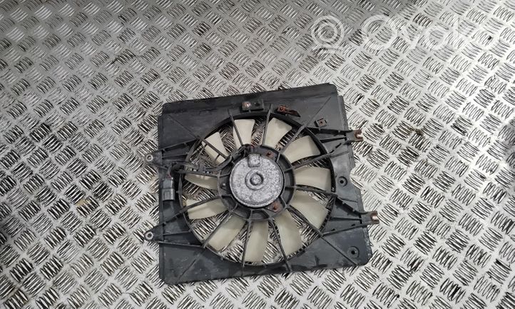 Honda CR-V Radiator cooling fan shroud 