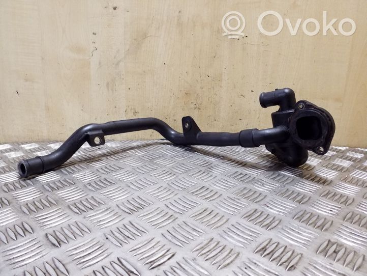 Volkswagen Tiguan Termostat / Obudowa termostatu 03L121111M