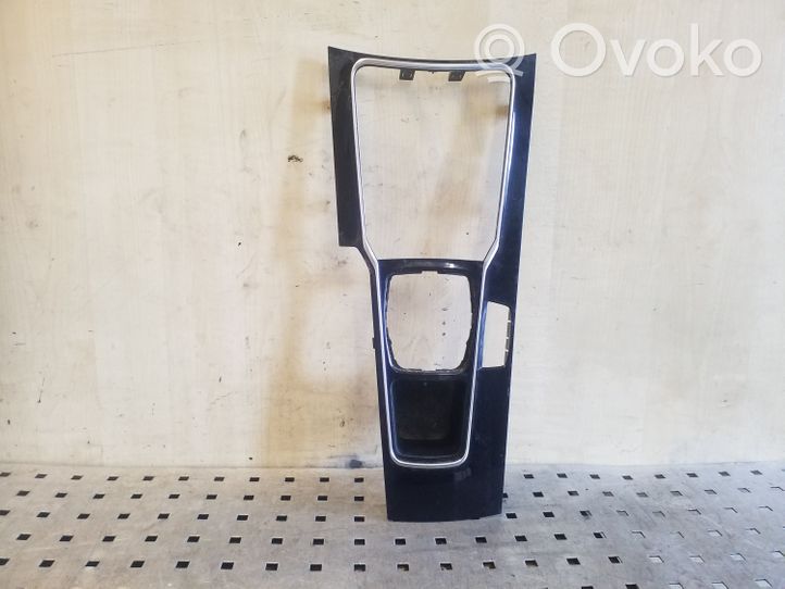 Peugeot 508 Rivestimento in plastica cornice della leva del cambio 9686453977