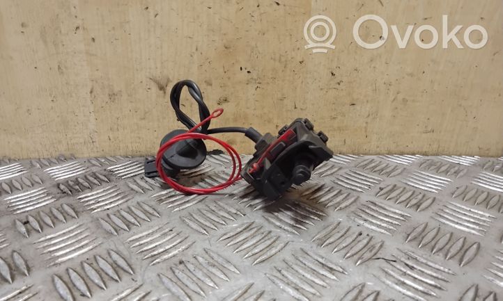 Audi A8 S8 D4 4H Verrouillage du bouchon du réservoir de carburant 4H0810773