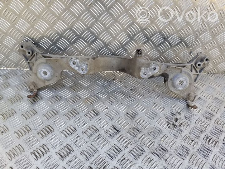 BMW X3 E83 Support de différentiel arrière 3448032