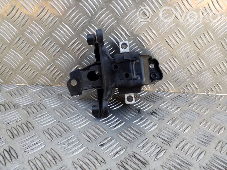 Volkswagen Polo IV 9N3 Supporto della scatola del cambio 6Q0199555