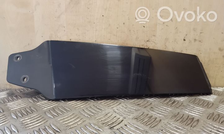 Volkswagen PASSAT CC Altro elemento di rivestimento sottoporta/montante 3C8853317