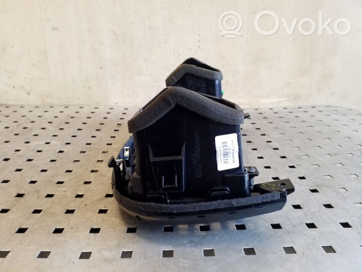 Nissan Juke I F15 Griglia di ventilazione centrale cruscotto 687501KE0A