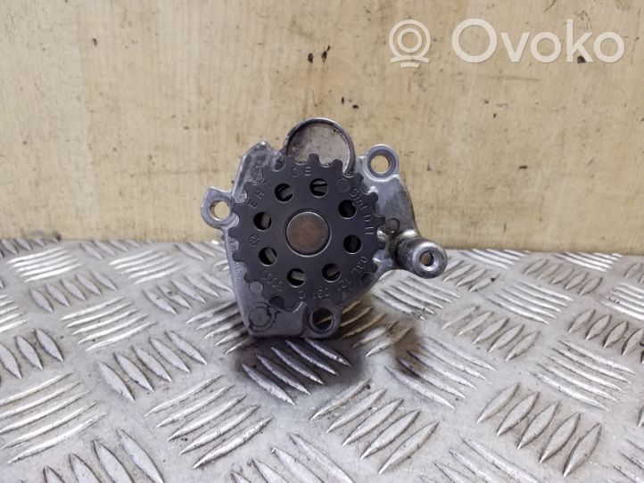 Volkswagen Tiguan Water pump 038121019E