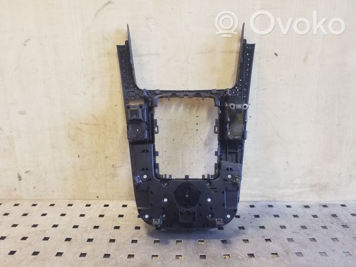 Audi A5 8T 8F Console centrale, commande de multimédia l'unité principale 8T0919609WFX