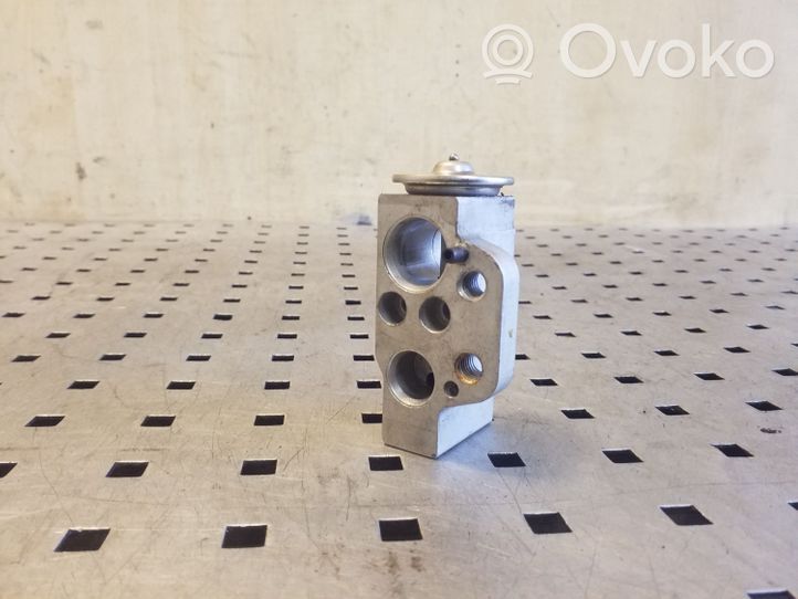 Audi A5 8T 8F Air conditioning (A/C) expansion valve 52316990