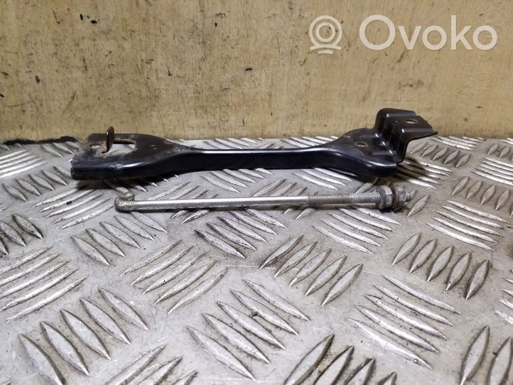 Subaru Outback Soporte para la batería 