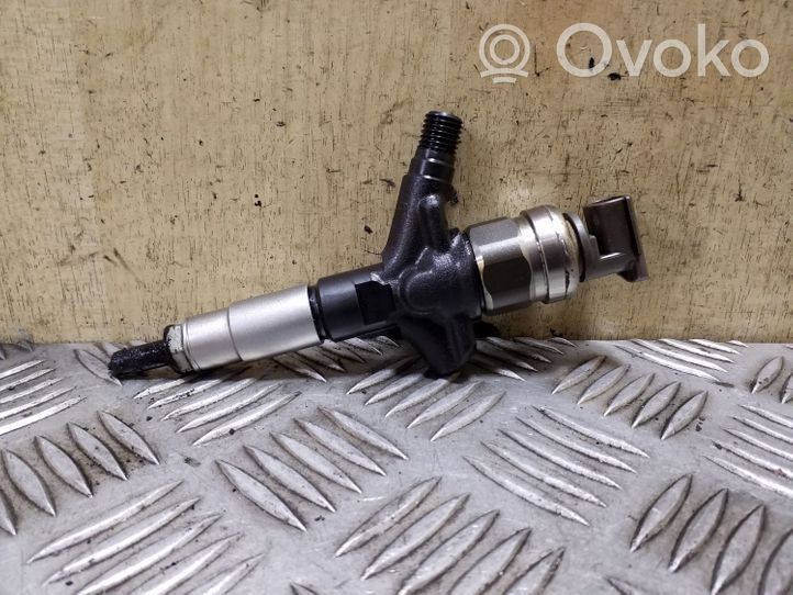 Subaru Outback Injecteur de carburant 16613AA030