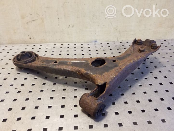 Toyota Corolla E120 E130 Braccio di controllo sospensione anteriore inferiore/braccio oscillante 