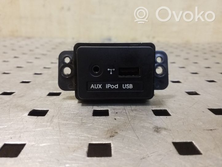 KIA Sorento Câble adaptateur AUX 