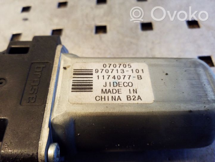 Volvo XC70 Moteur de lève-vitre de porte avant 970713101