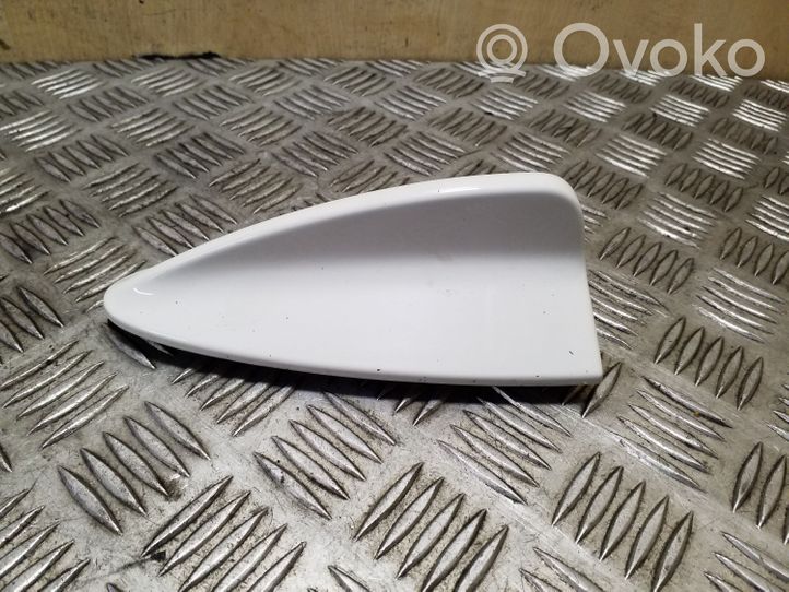 BMW X1 E84 Copertura dell’antenna tetto (GPS) 